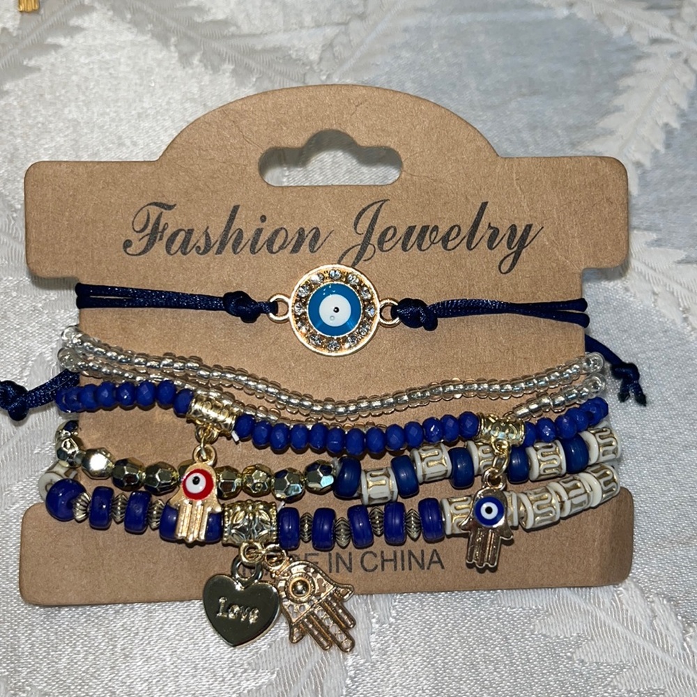 New boho stackable stretch bracelets. (6)